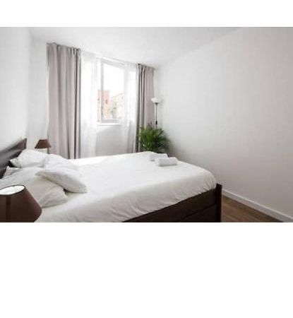 Sagrada Familia Sunny Room برشلونة المظهر الخارجي الصورة