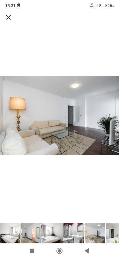 Sagrada Familia Sunny Room برشلونة المظهر الخارجي الصورة